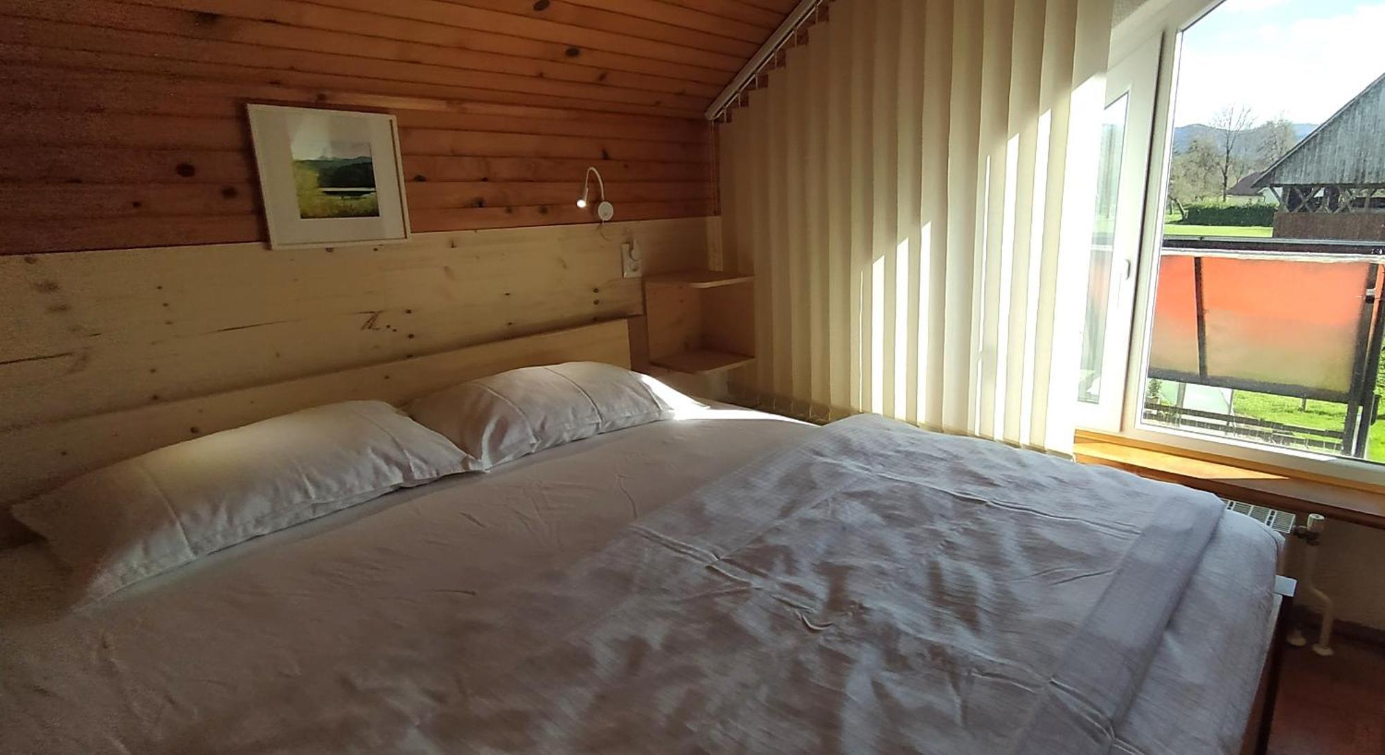 Apartment Jezerka Cerknica Exteriör bild